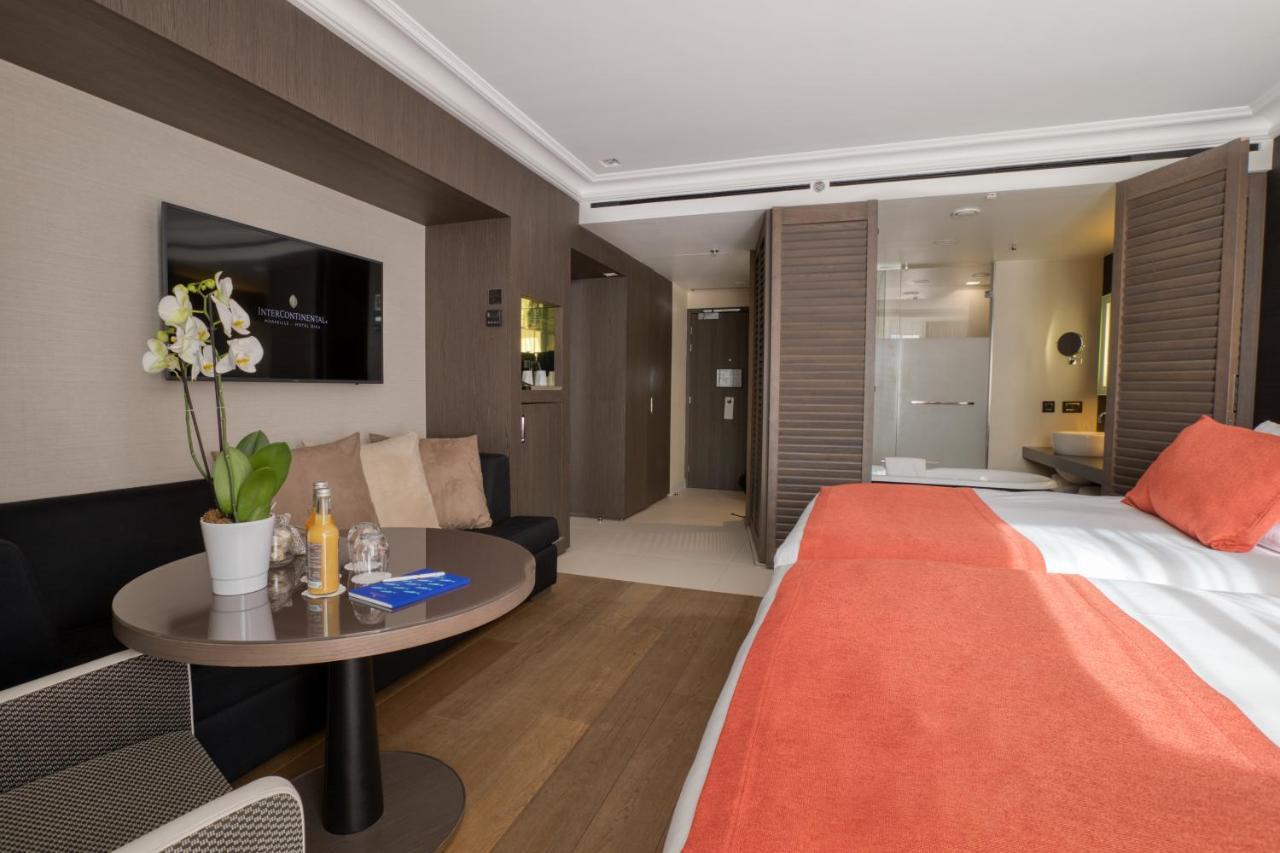 Classic Twin Room Terrace Harbour View